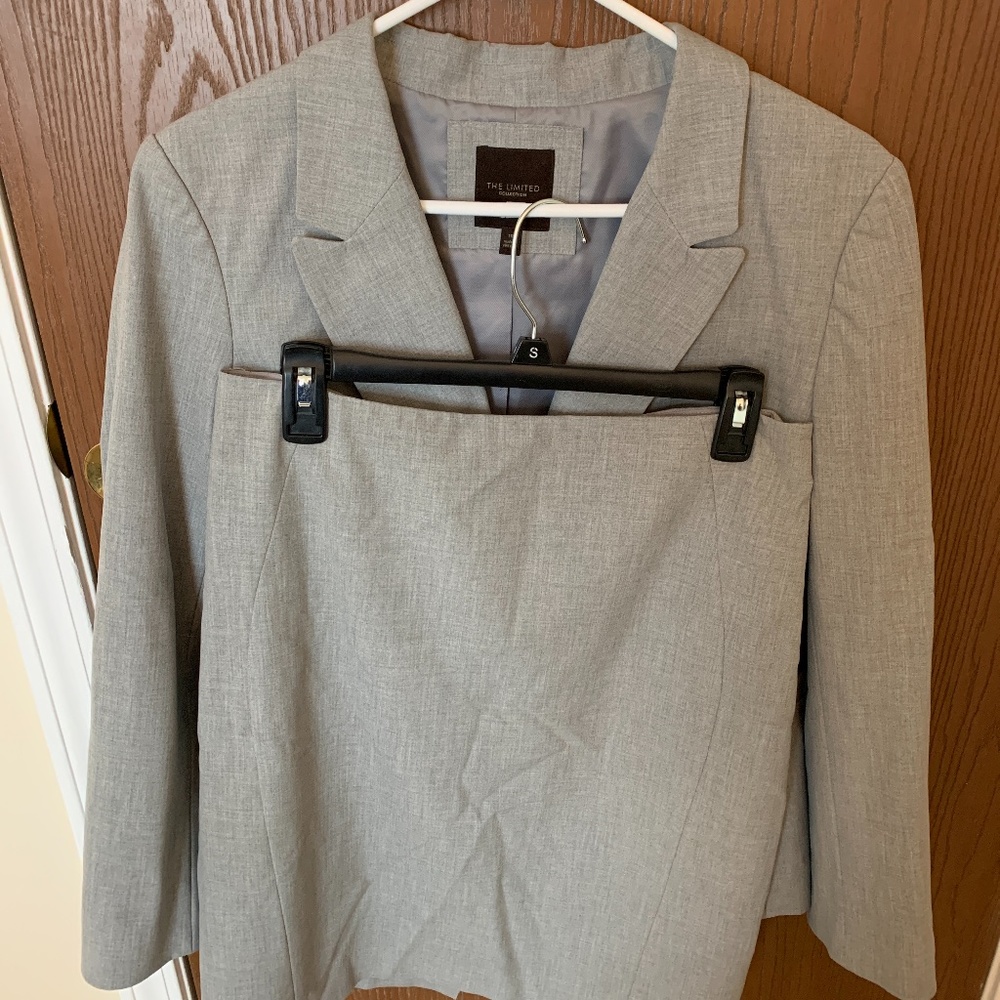 Limited suit